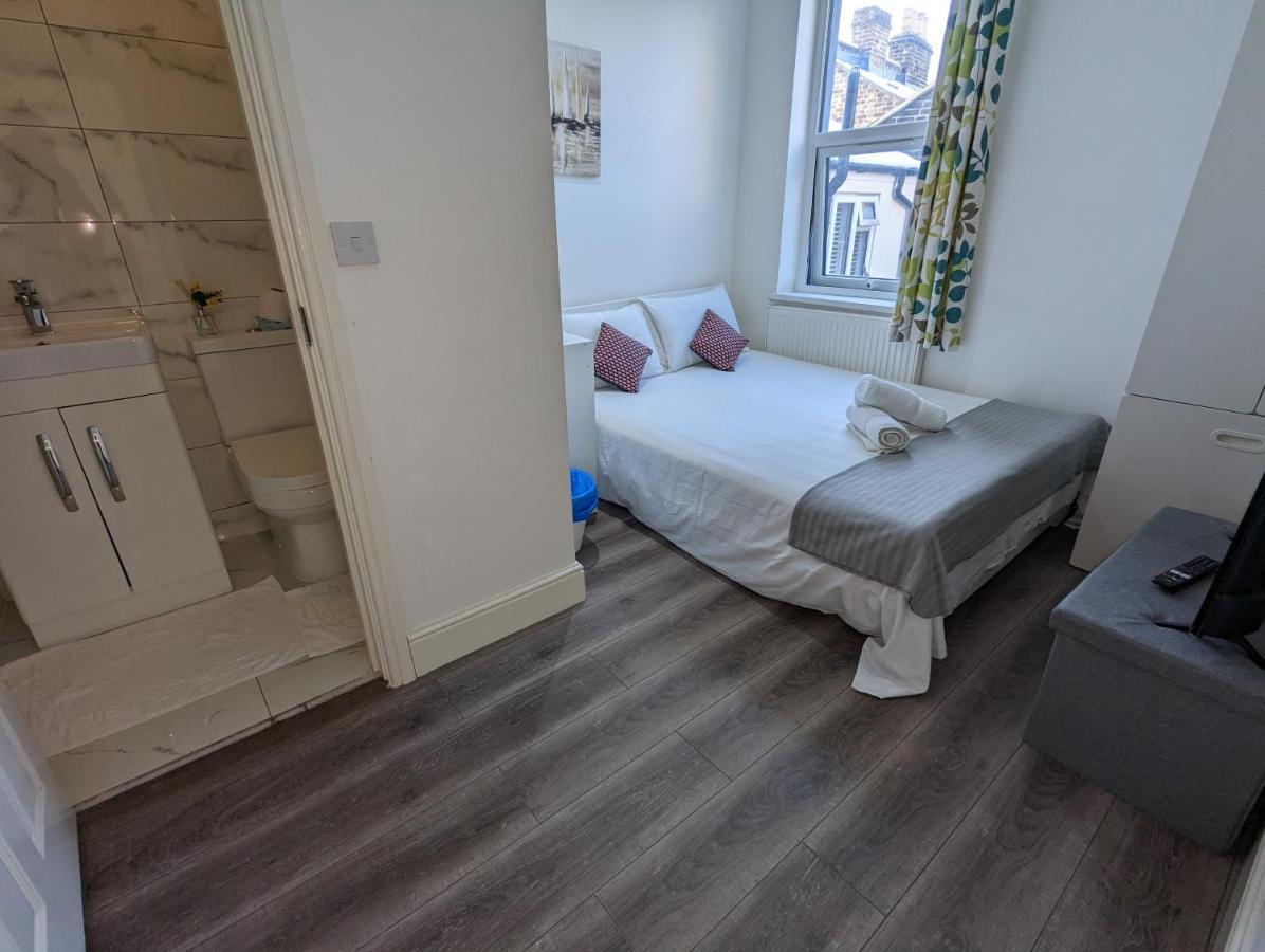 Mile End- Prime Location Gasthof *