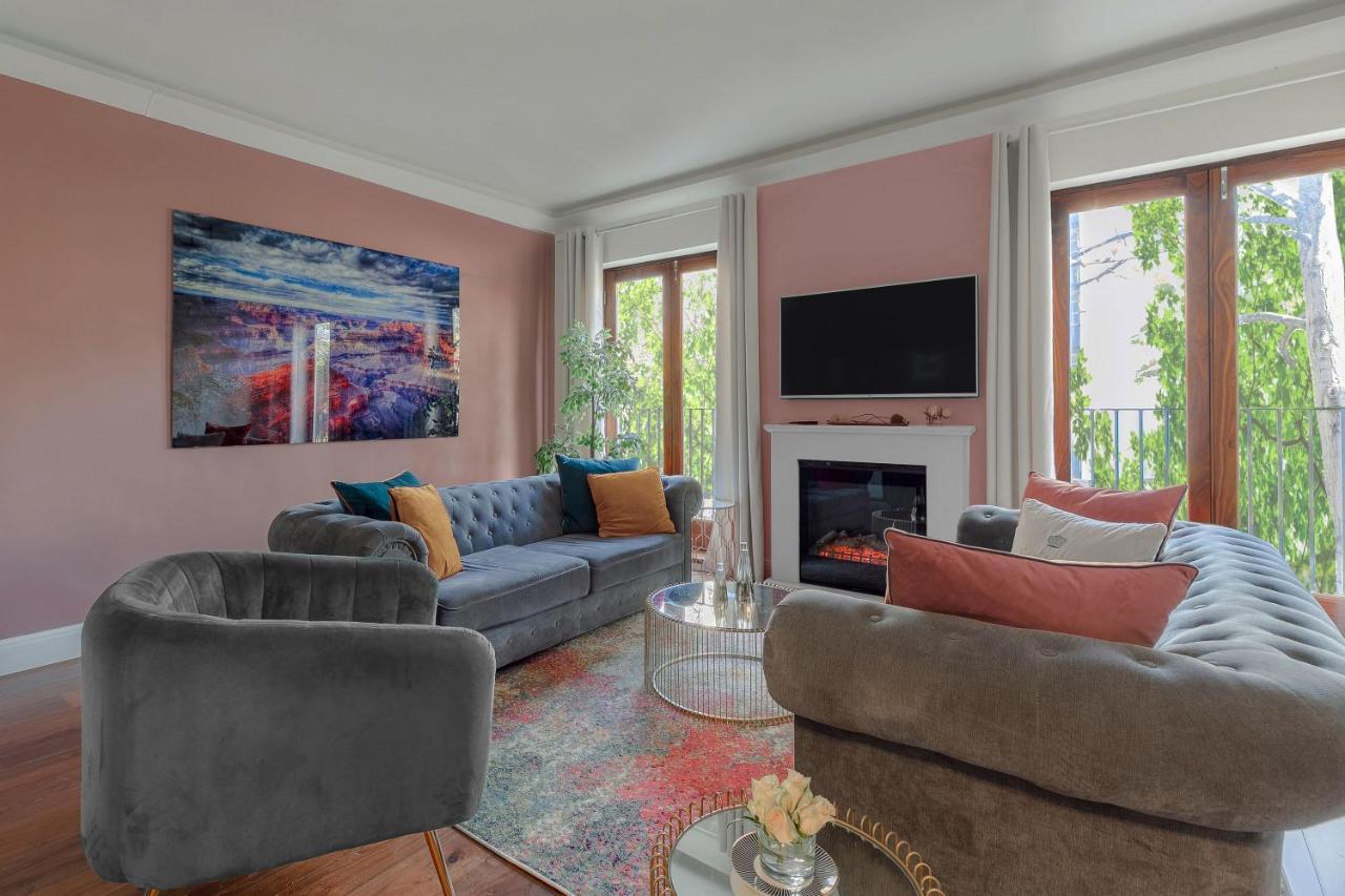 Lejlighed Notting Hill & Hyde Park Exclusive West-end Serene Designer Family 5bed4bath London