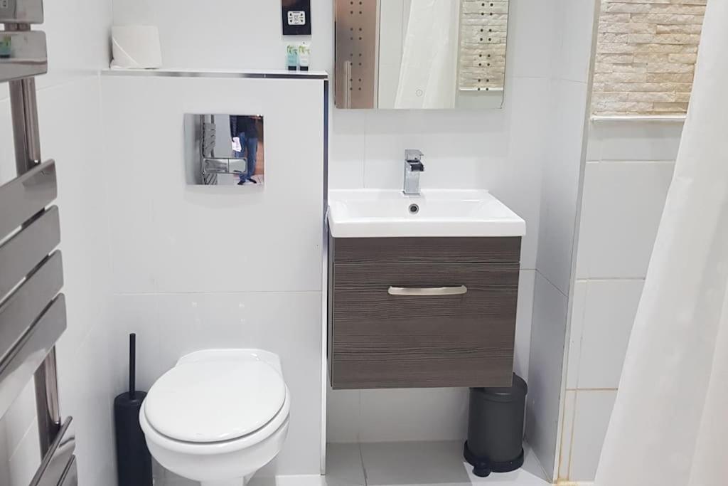 Lovely One-bedroom In Paddington Bayswater. Appartement