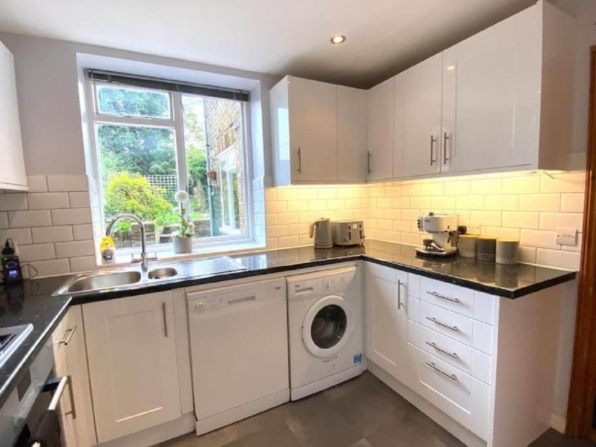 Lovely 1-bedroom Garden Flat In Acton
