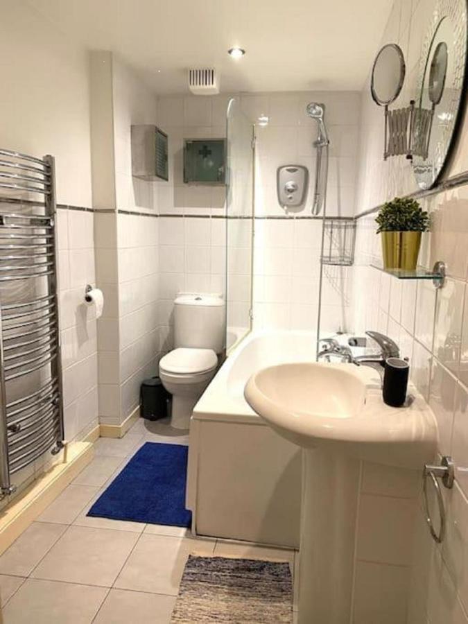 Appartamento Lovely 1-bedroom Garden Flat In Acton Londra
