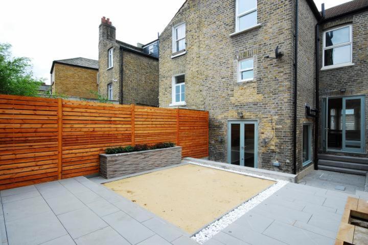 Spacious 4br, 2ba Holiday home