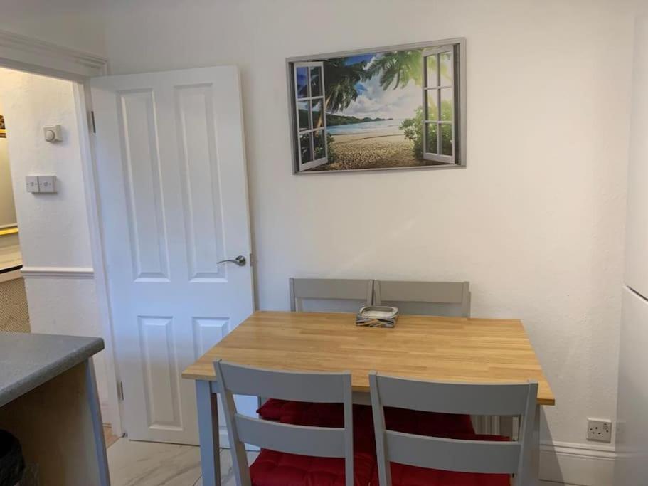 Ferienhaus A Stunning 3 Bedroom House London