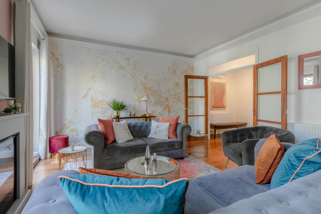 Lejlighed Notting Hill & Hyde Park Exclusive West-end Serene Designer Family 5bed4bath London