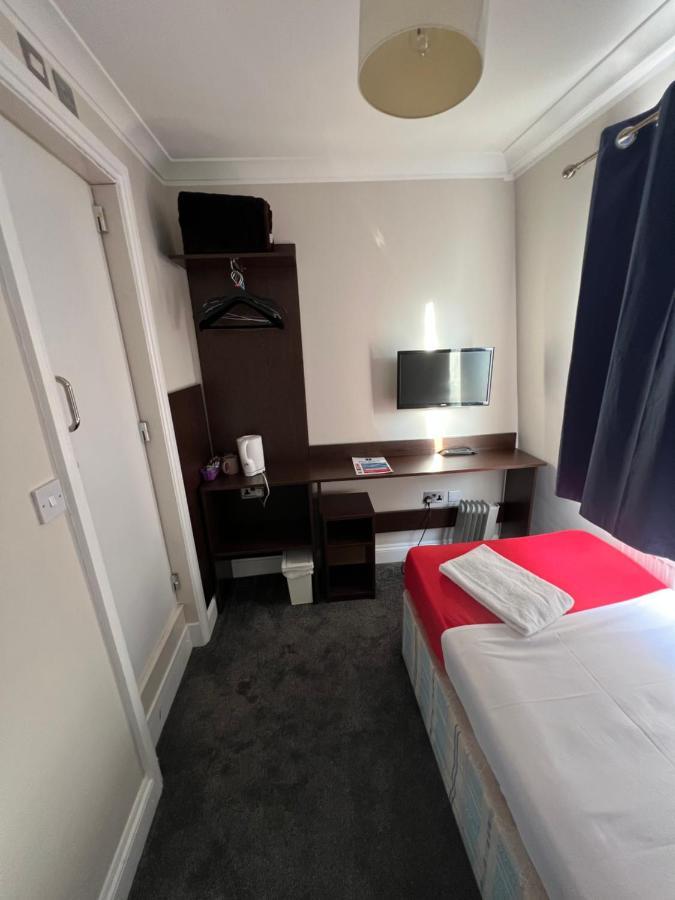 Goodwood Hotell 2*