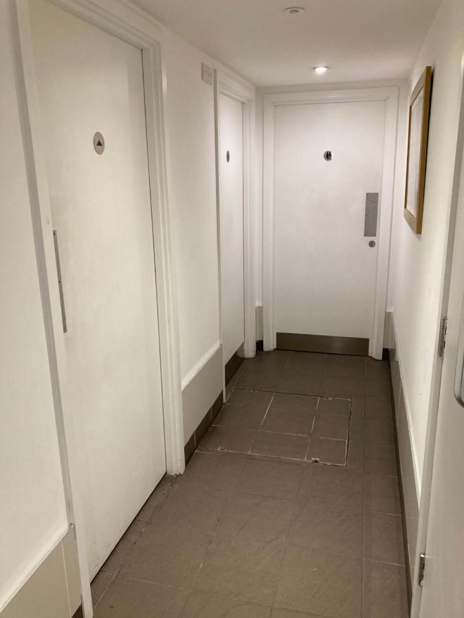 Entire Boat At St Katherine Docks 2 Available Select Using Options * London
