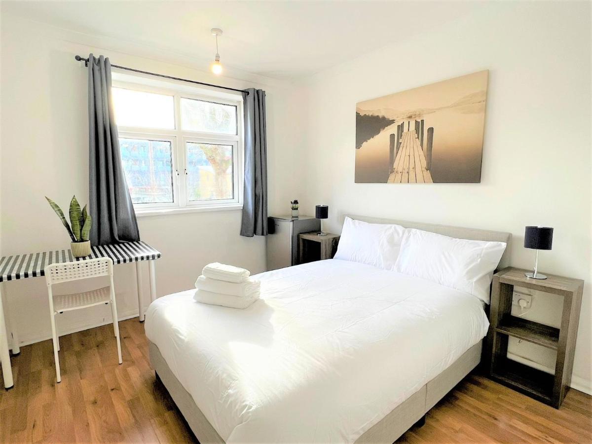 Gæstehus Stepney Comfy Double Bed 14