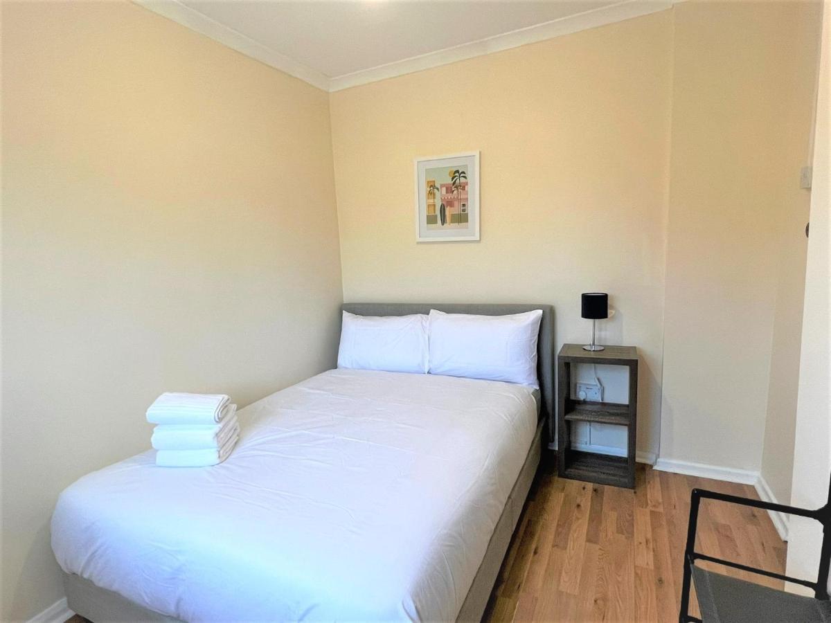 Stepney Comfy Double Bed 14 Gæstehus *