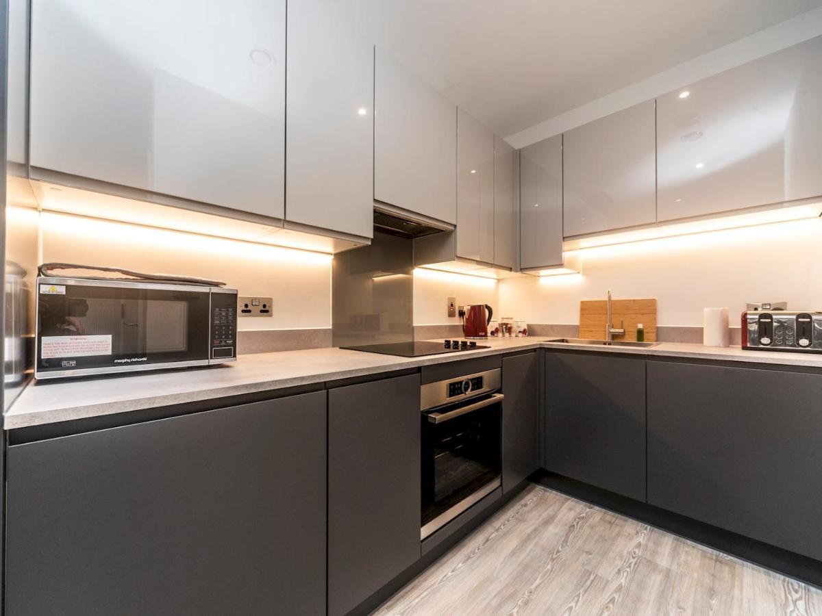 Apartment Pass The Keys Spacious Bright Flat 20 Mins To London