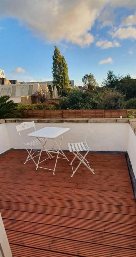2 Bed Flat Near Westfield, West Lägenhet *