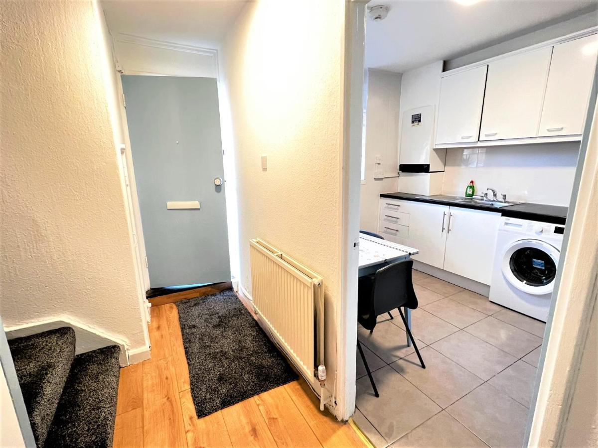 Stepney 17 Double Bedrooms