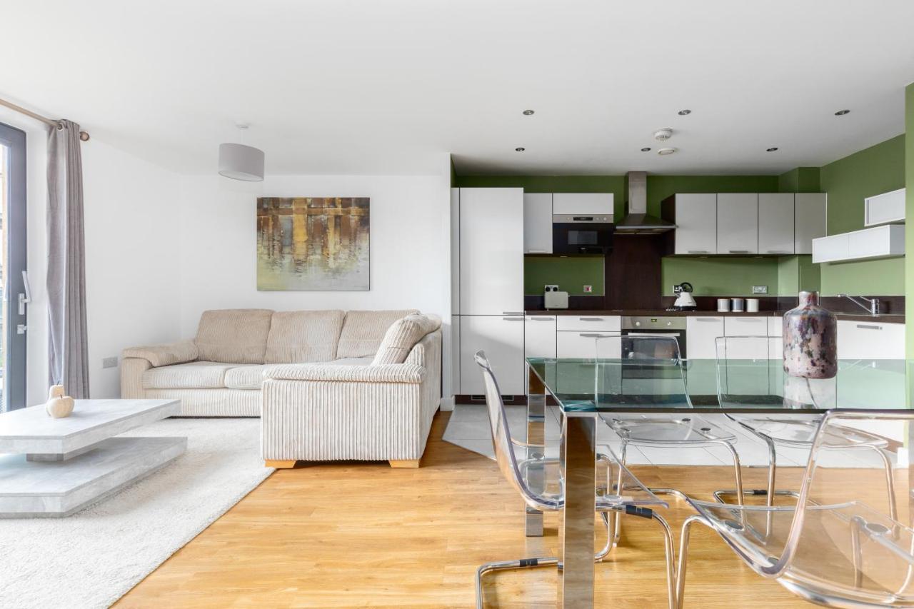 The Canada Water Flat Apartment