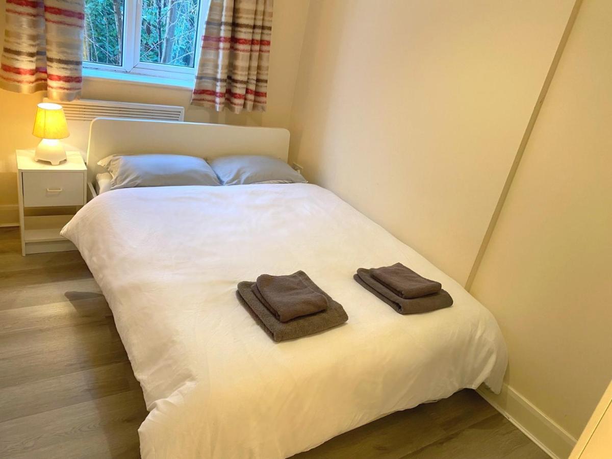 Lovely 1-bedroom Flat In Leilighet