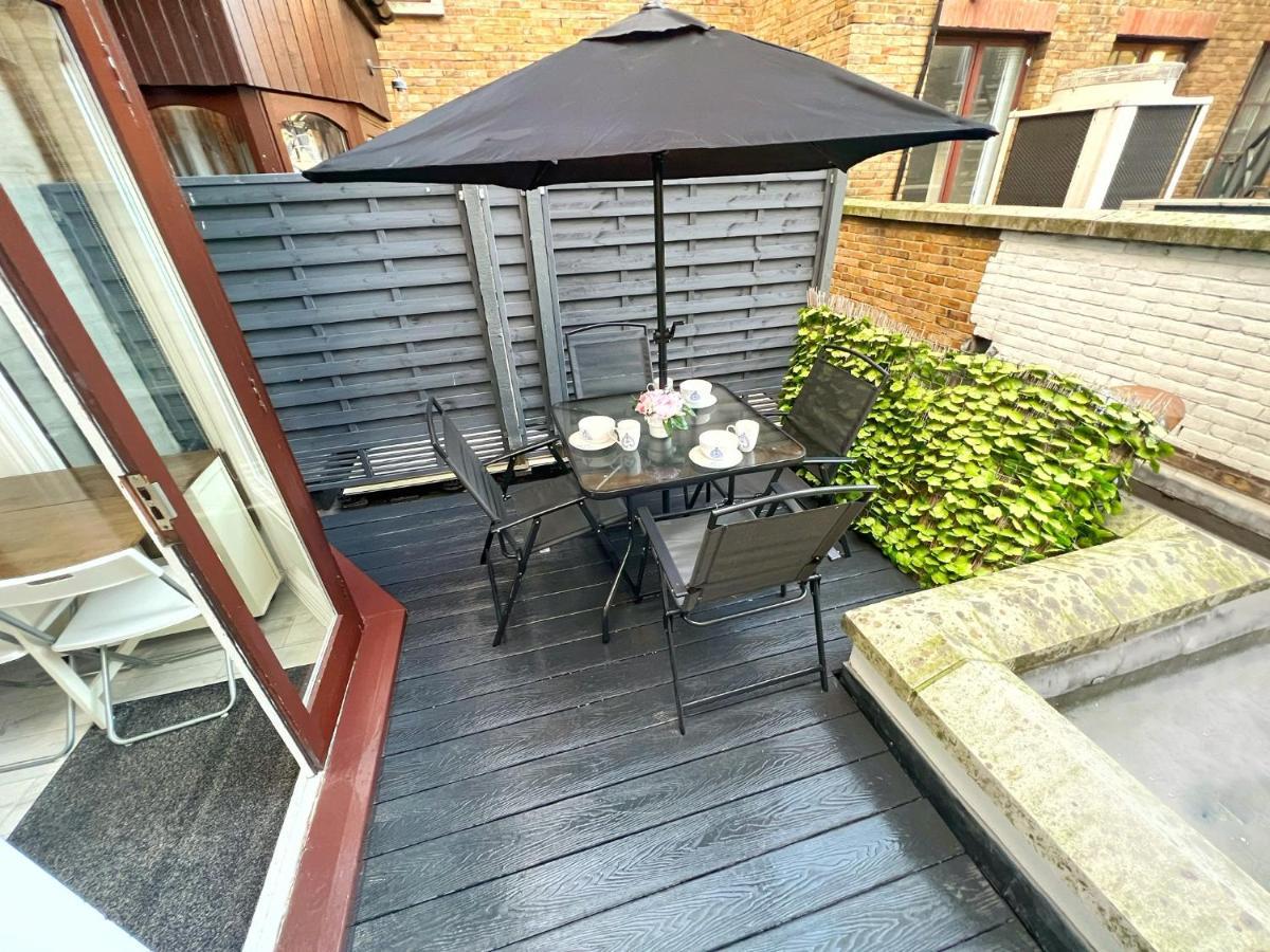 Luxurious Terrace 2 Bedrooms In Relaxing Covent Garden Apartment *