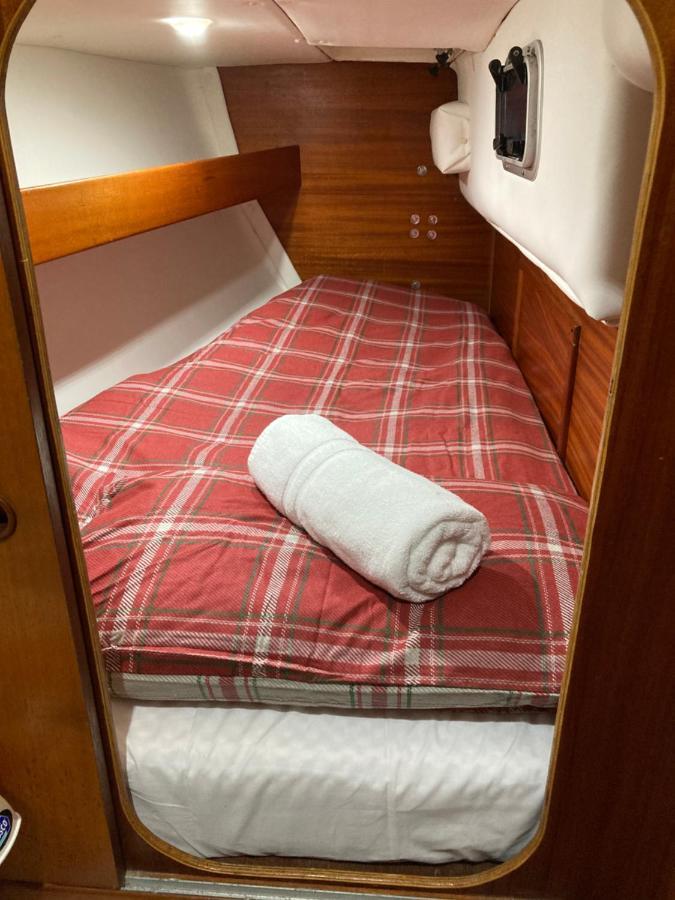 Botel Entire Boat At St Katherine Docks 2 Available Select Using Options