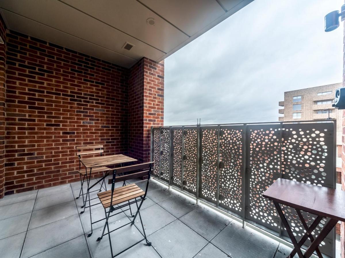 Apartment Pass The Keys Spacious Bright Flat 20 Mins To