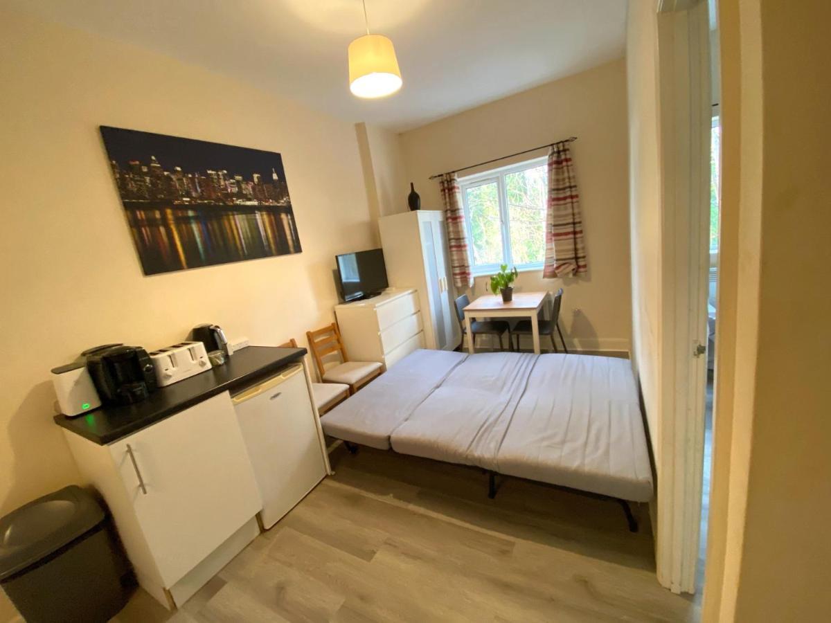 Lovely 1-bedroom Flat In Leilighet