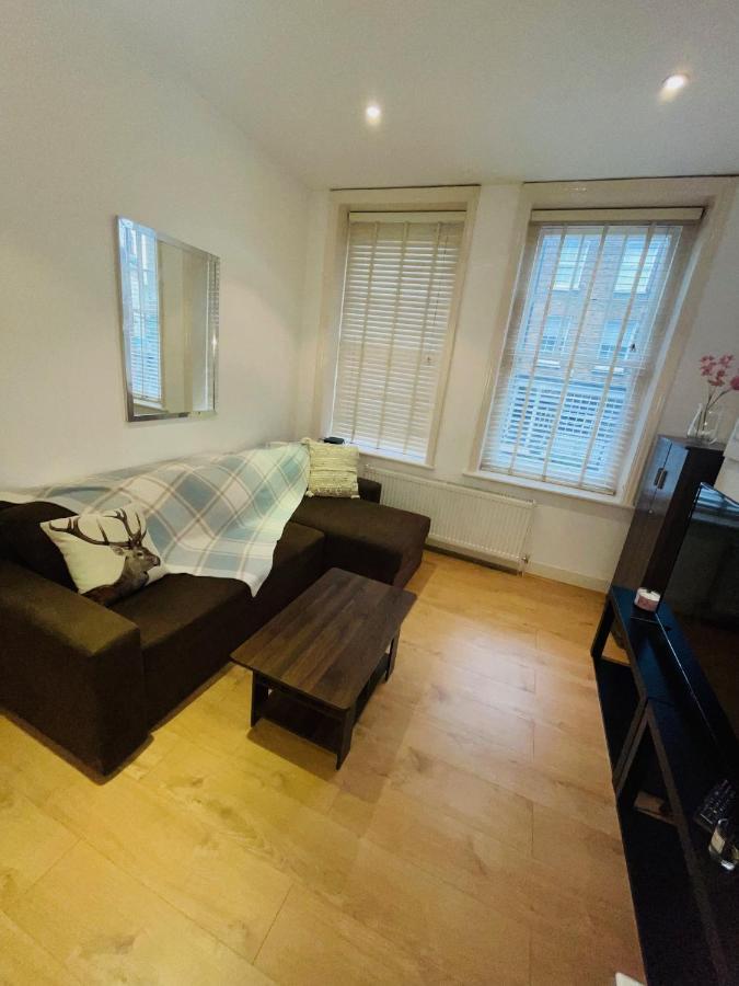 Amazing 2 Bedroom Lägenhet London