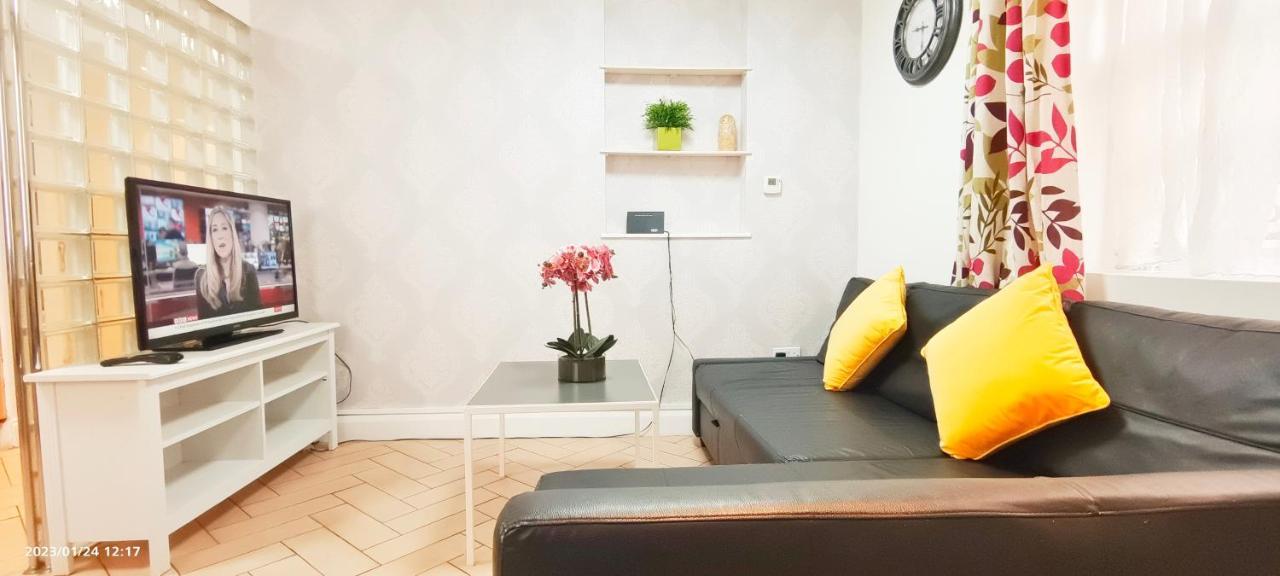 Tulip B At Regent's Park Apartment