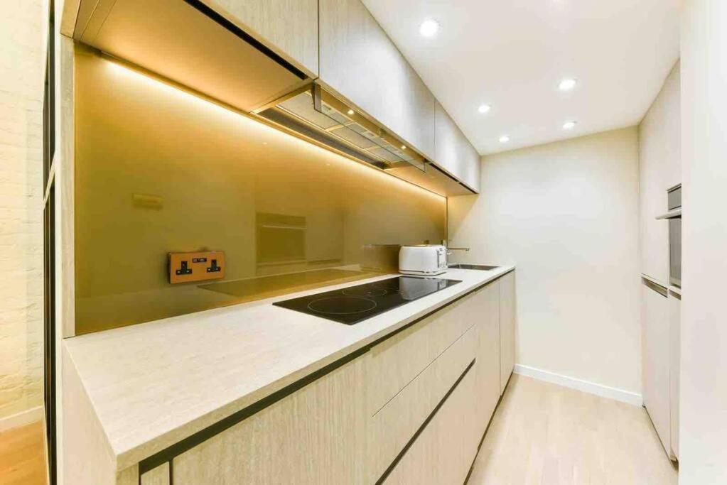 Luxury Modern Leilighet *