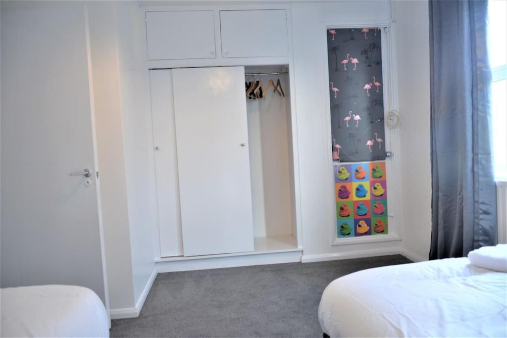 Zone 2, 2 Bedroom House Londen