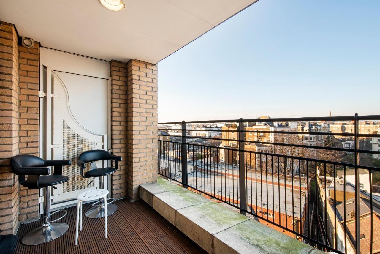 Appartamento And Spacious 2 Bed Londra