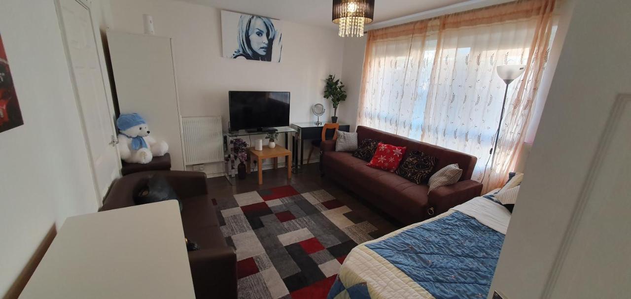 Stockwell Shortlet Apartment