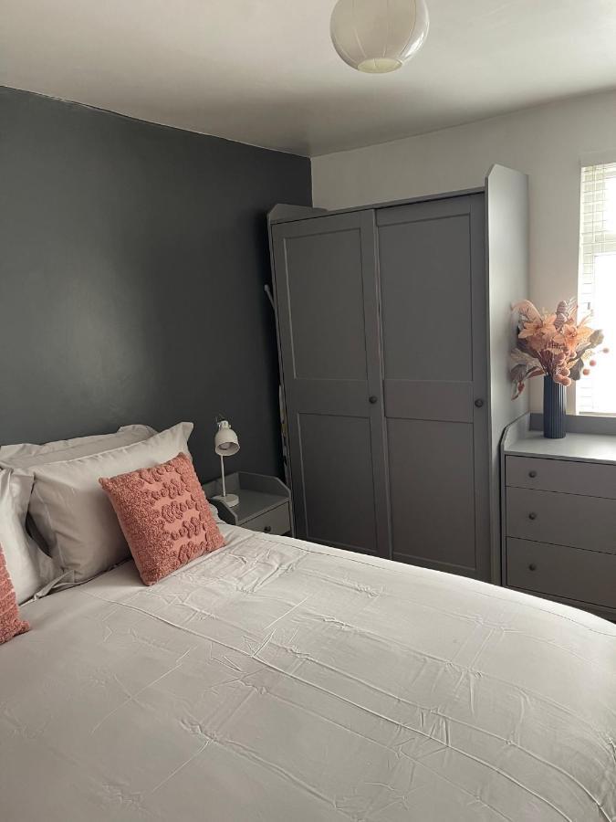 Appartamento Modern In Trendy Dalston Londra