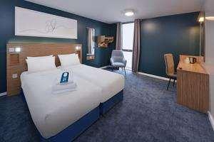 Travelodge Wembley High Road Hotel