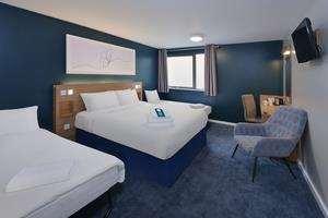 Travelodge Wembley High Road Hotel 2*