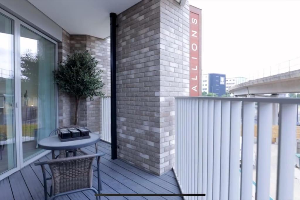 Apartment Luxury 1 Bedroom East London