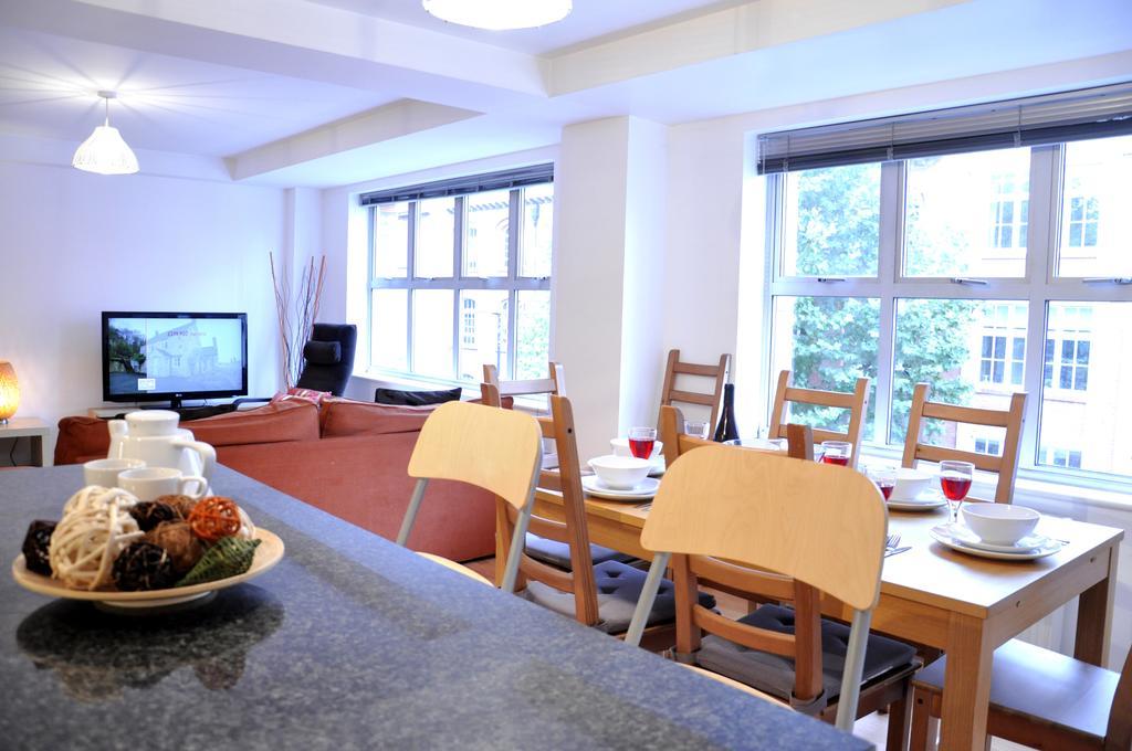 Beautiful 4-bedroom Flat In Bridge/borough! *