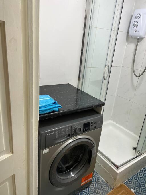 Lejlighed Ground Floor One Bedroom Flat Hyde Park In Central