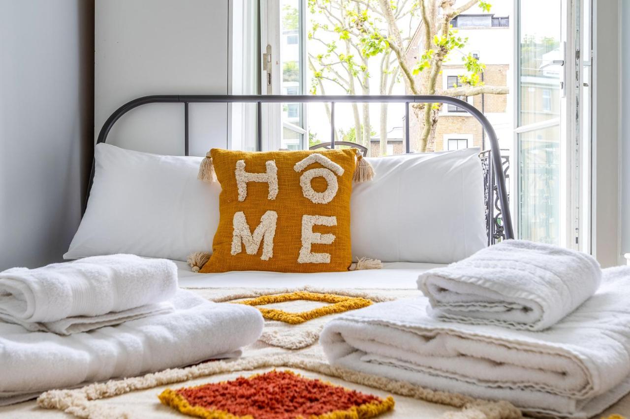 Bright 2 Bedroom Flat With Terrace In Notting Hill Londen