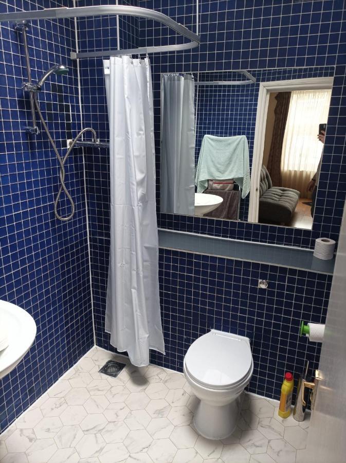 Self-contained Private Unit 1 *