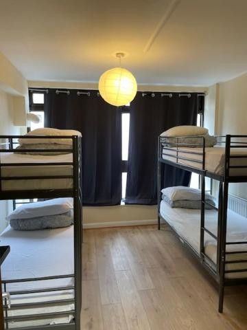 Hostel Kensal Backpackers 2 *