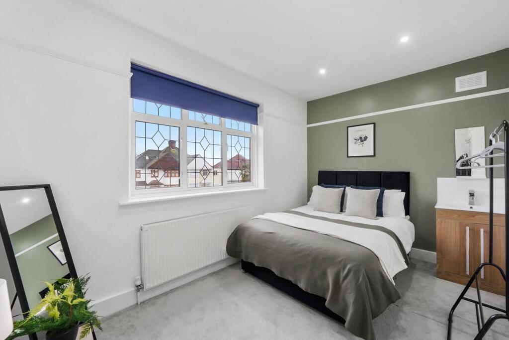 Feriehus 4 Bedroom House Free Off Street Parking Walking Distance To Kensal Rise Station