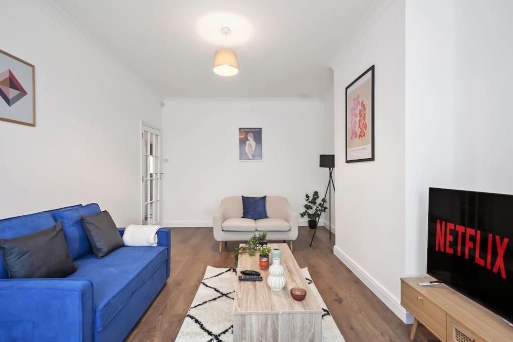 4 Bedroom House Free Off Street Parking Walking Distance To Kensal Rise Station Feriehus