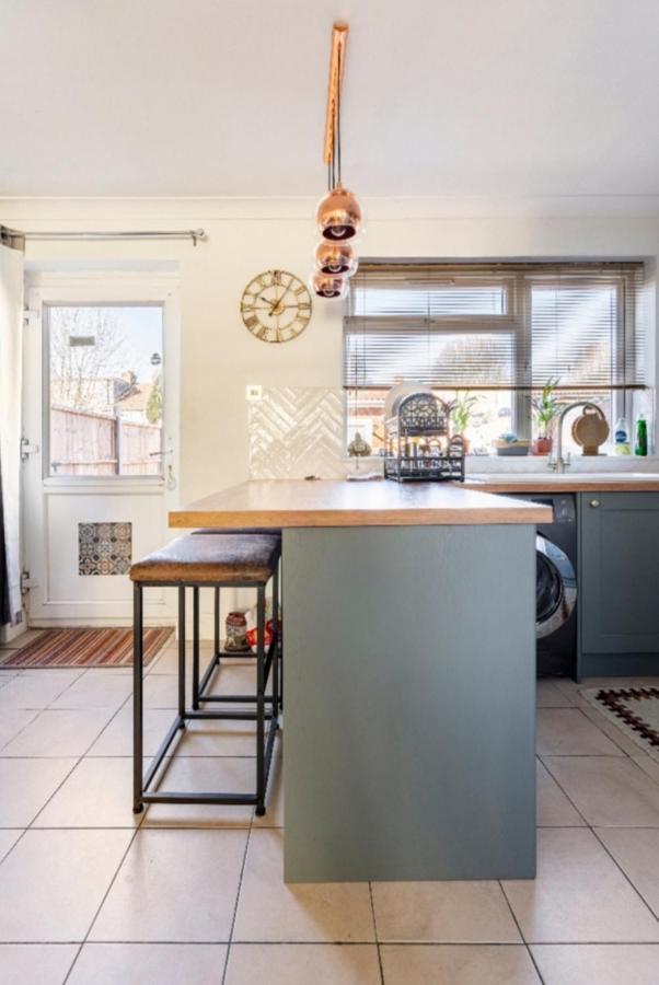 Privatunterkunft Lovely House London