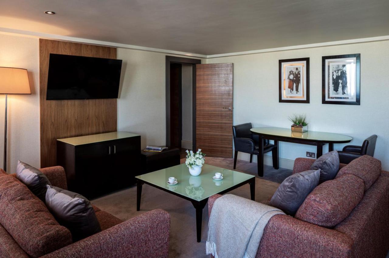 The Cavendish 4*