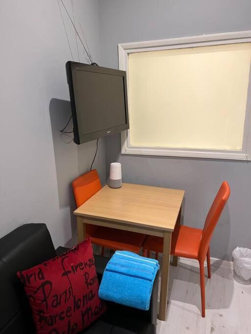 Lejlighed Ground Floor One Bedroom Flat Hyde Park In Central