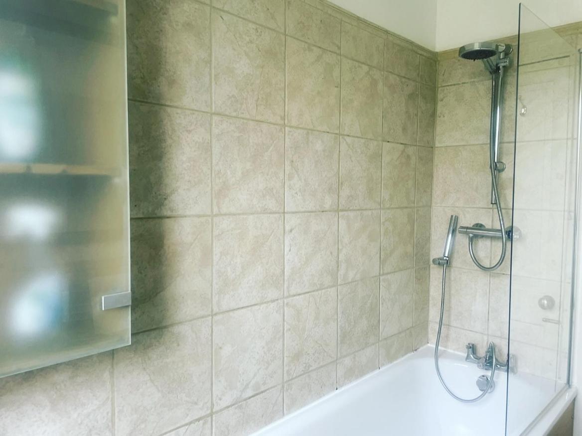 Luxury 1-bed With Stunning Views Perfect For Short In Apartment *