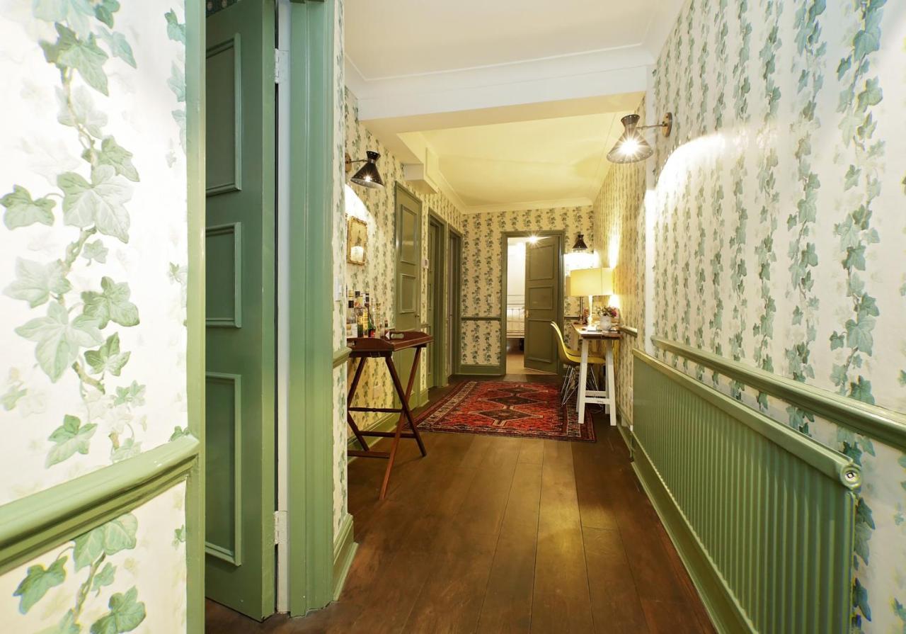 2 Bed Garden In Notting Hill Holiday home London