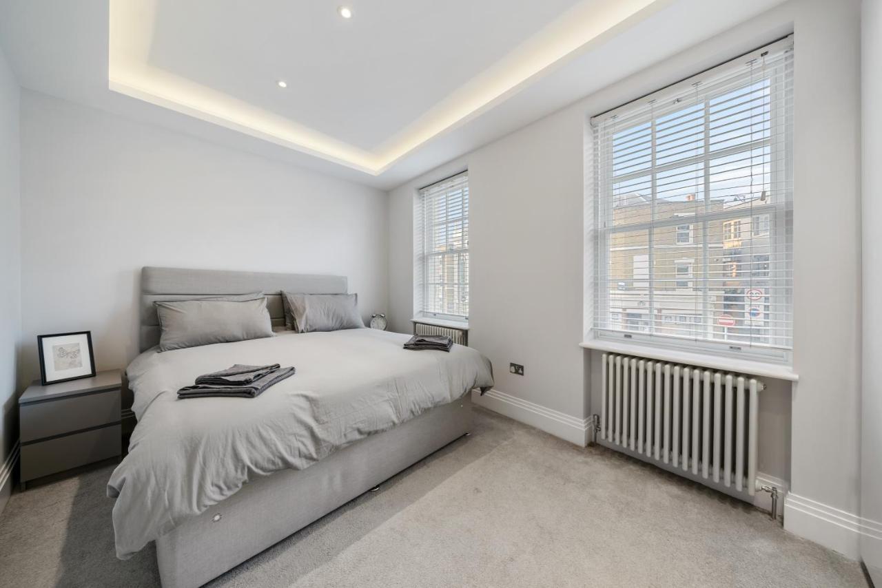 Vakantiehuis Modern 4 Bedroom Townhouse With Cinema In The Heart Of Se1