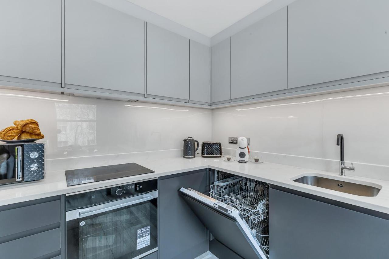 Private And Luxury In Central * London