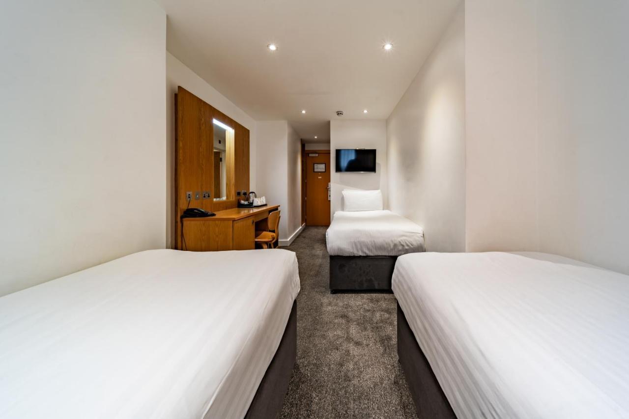 Central Park Hotel