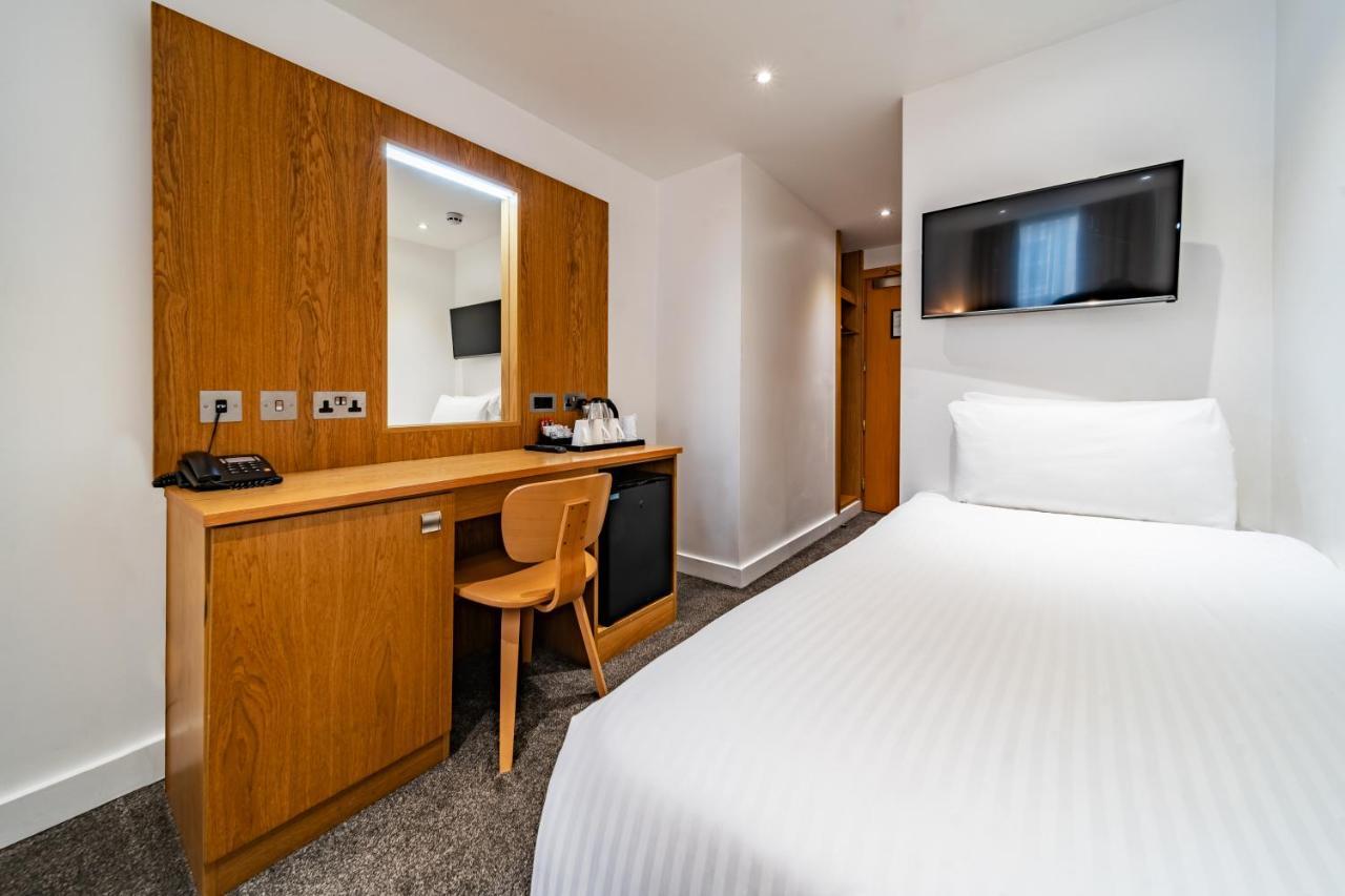 Hotel Central Park 3*
