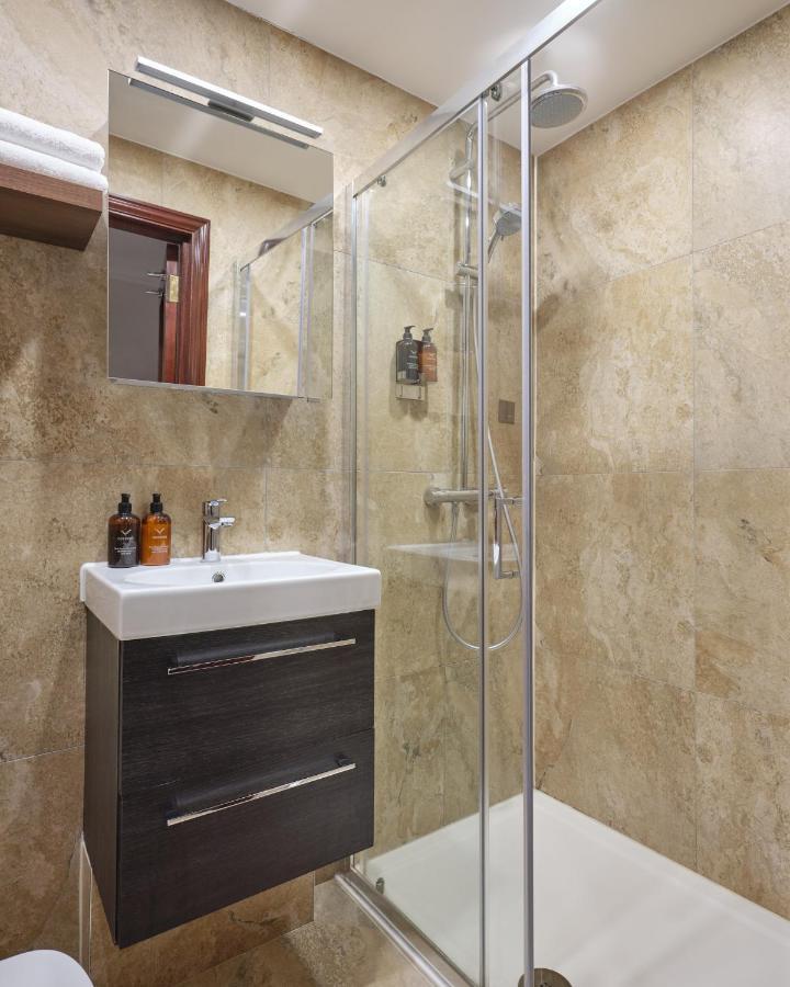 The Prime 4* London