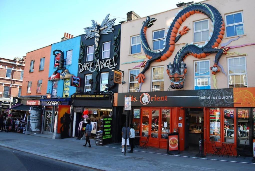 Entire 2-bedroom Flat In Camden Leilighet