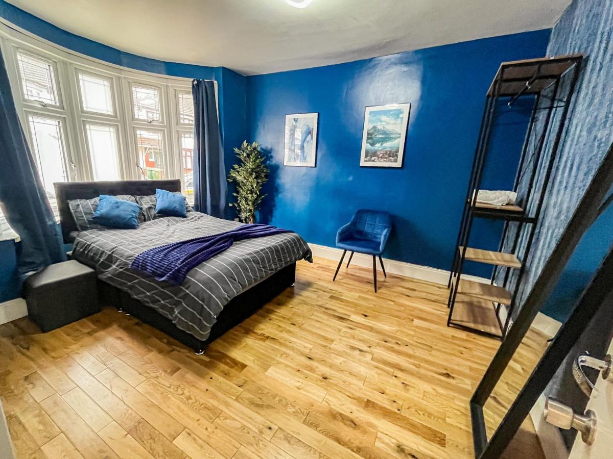 Swanky Townhouse In The Heart Of East * Londen